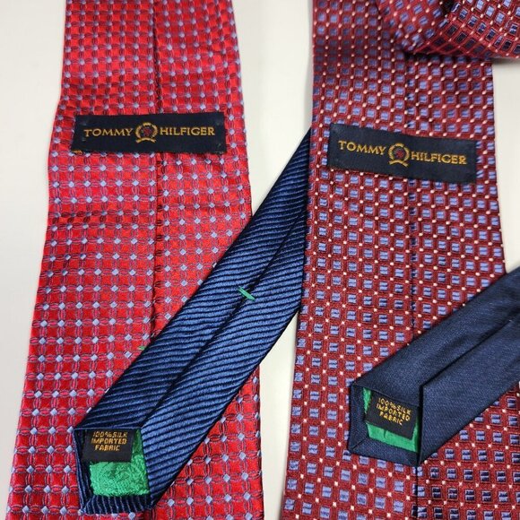Tommy Hilfiger Necktie Mens 100% Silk Tie Squares and Dots Lot of 2 Red Burgundy - Picture 3 of 5